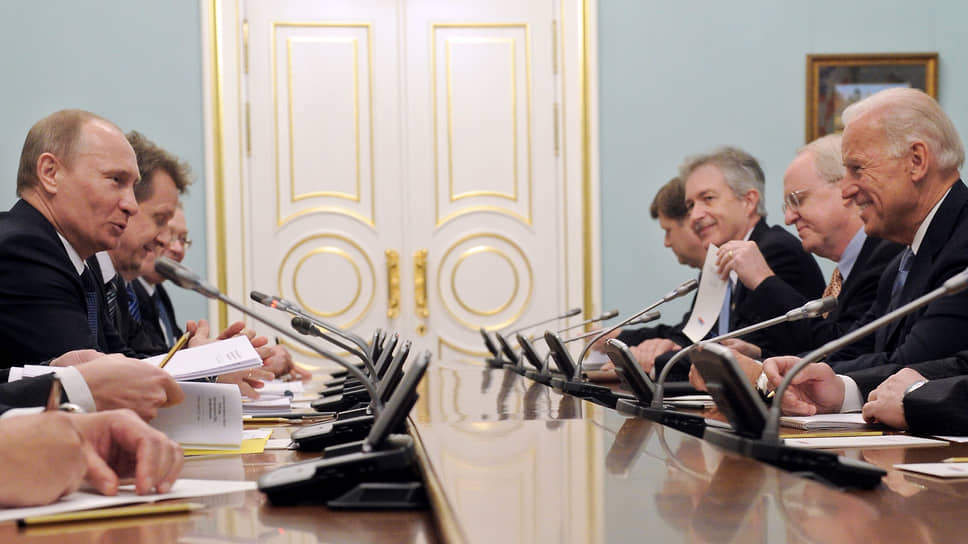 Президент США попросился на встречу с Владимиром Путиным