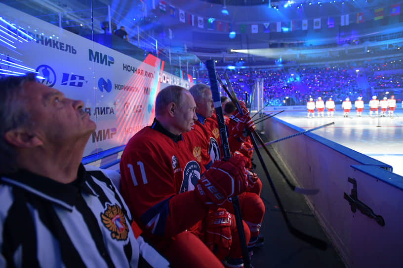 Гала-матч десятого Всероссийского фестиваля Ночной хоккейной лиги