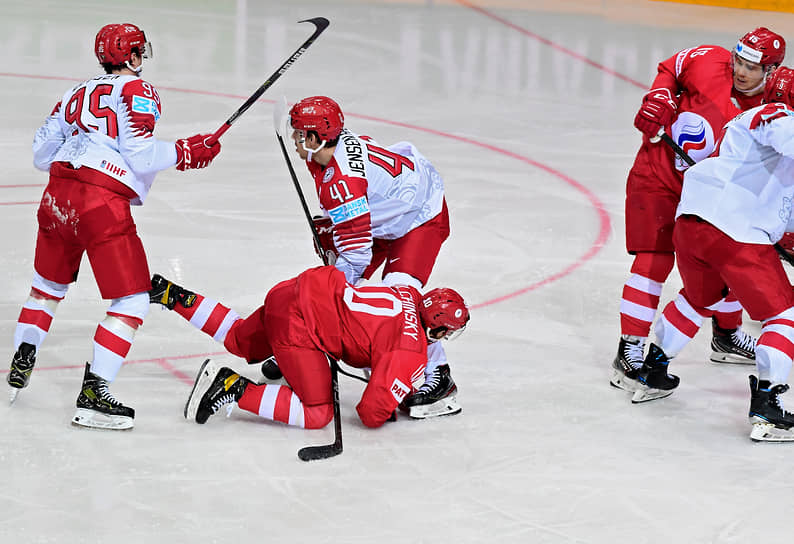 Чемпионат мира по хоккею. Матч между сборными России и Дании