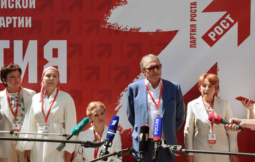 Лидер Партии роста Борис Титов хочет преодолеть душную атмосферу российской политики за счет успешных женщин