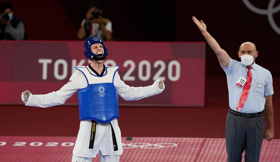 На Олимпиаде в Токио Владислав Ларин убедительно подтвердил статус мирового лидера тхэквондо в тяжелом весе
