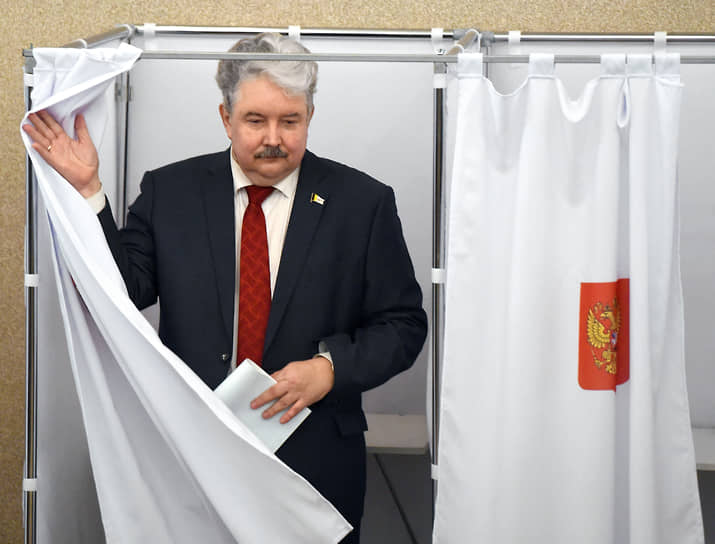 Проголосовать за свою партию на сентябрьских выборах Сергею Бабурину уже не удастся