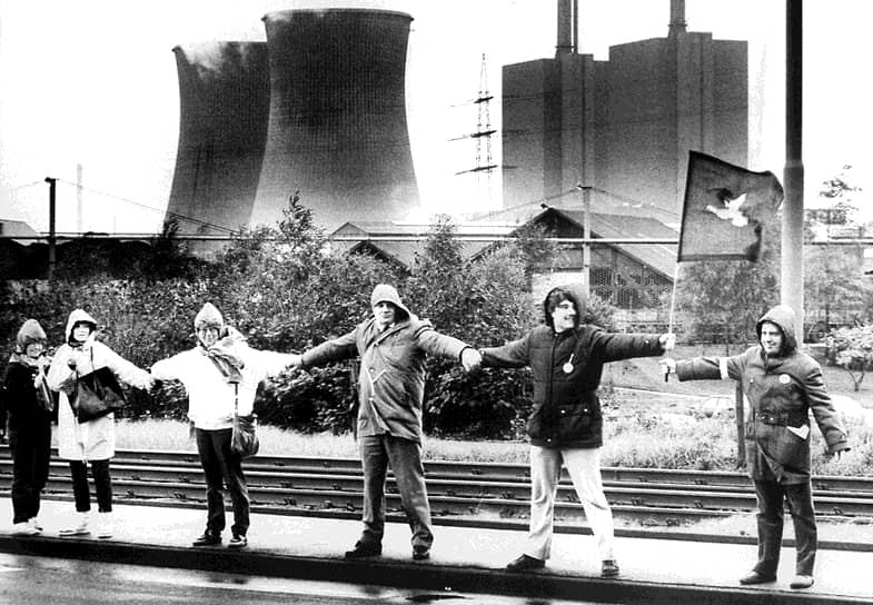 Активистам антивоенного движения, протестовавшим во второй половине 1980-х против размещения в Германии американских баллистических ракет Pershing II, впору вновь выходить на протестные акции