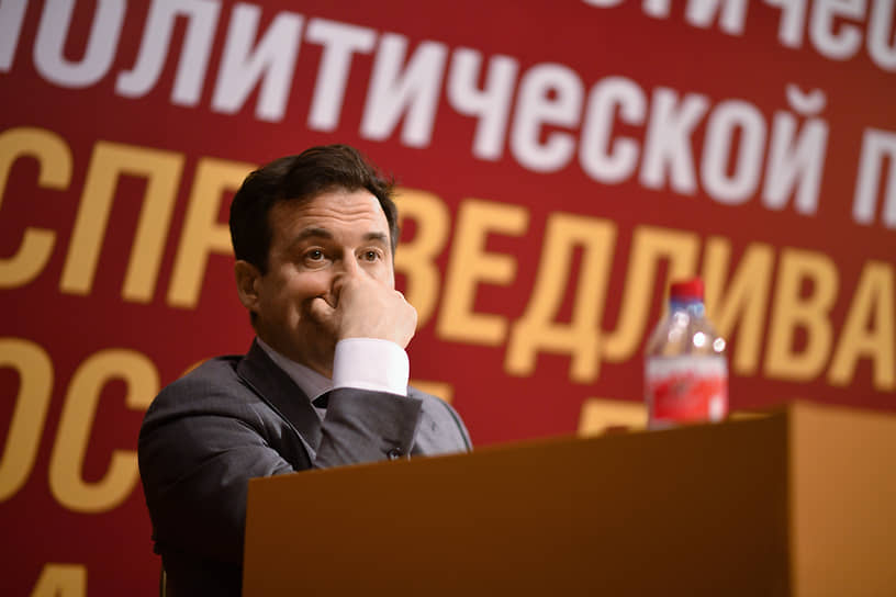 Руководитель центрального аппарата партии «Справедливой России — За правду» Дмитрий Гусев
