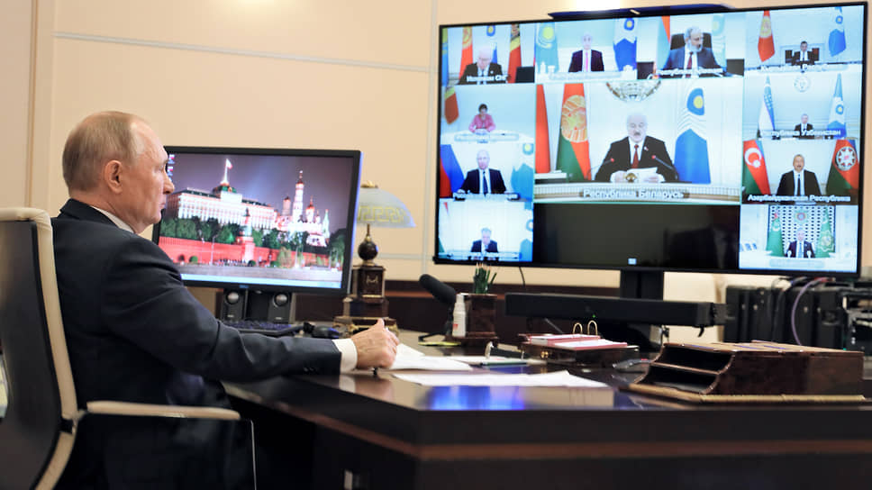 То, что лидеры стран СНГ в этот раз увиделись по видеосвязи, а не вживую, на качестве дискуссий никак не отразилось (на фото: Владимир Путин в ходе видеоконференции)