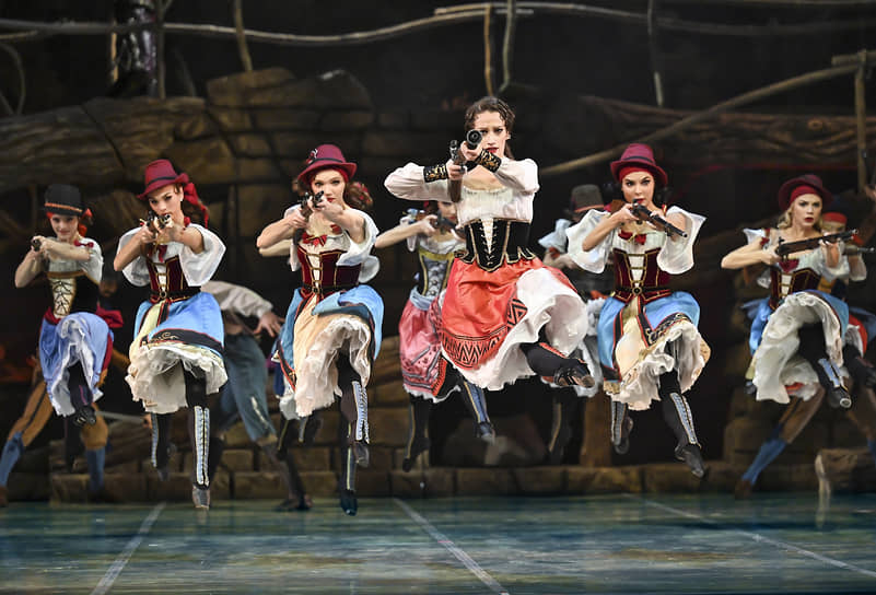 Танцующих в «Катарине» разбойниц научил обращению с ружьями еще император Николай I