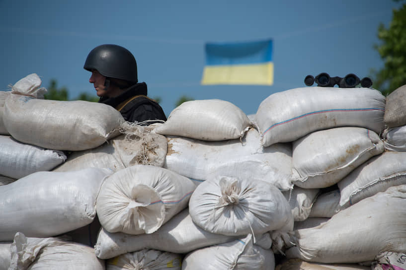 Еще не покончив с одной войной на Украине, мир уже взялся предотвращать там другую