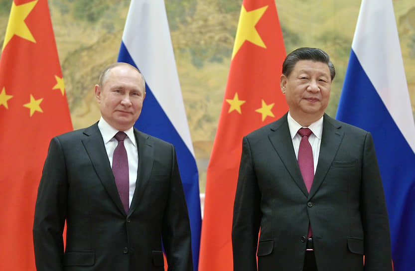 Владимир Путин и Си Цзиньпин привыкли быть вдвоем, а не один на один
