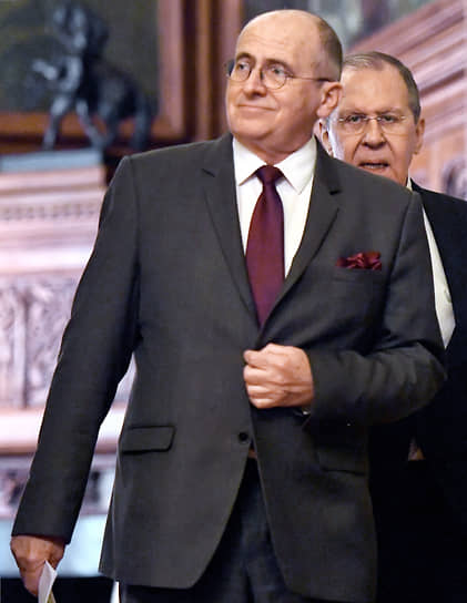 Приехавший в Москву действующий председатель ОБСЕ, глава МИД Польши Збигнев Рау стал свидетелем того, как угроза российского вторжения на Украину, если она и была, растаяла как дым