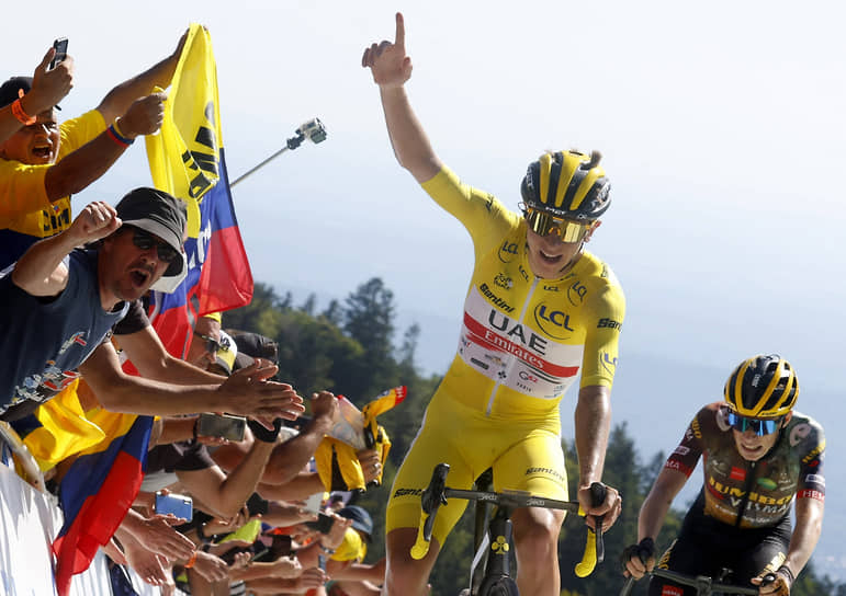 Победитель двух предыдущих Tour De France и фаворит нынешней за первые девять этапов веломногодневки успел создать отрыв в генеральной классификации