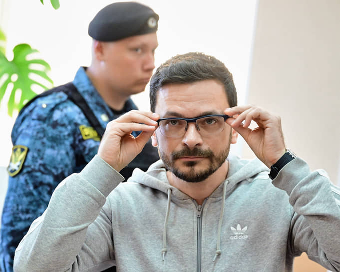 Перспективу возбуждения в отношении него уголовного дела Илья Яшин увидел еще до ареста за «неповиновение полиции»