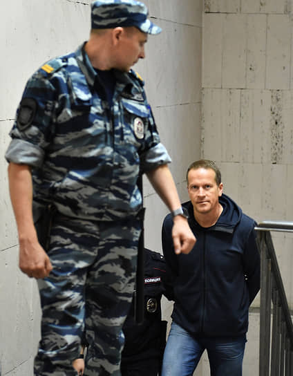 Андрей Гурович находится в СИЗО около двух недель, но со своими адвокатами пока не увиделся