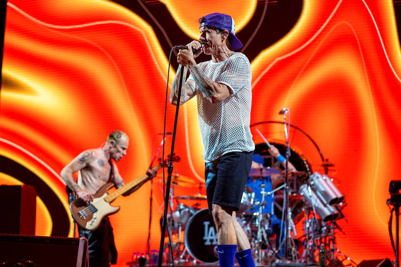 Группа Red Hot Chili Peppers — одна из тех, кто сегодня поручает видеодизайн концертов российским специалистам