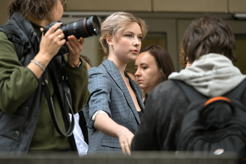 Журналистка, невеста Ивана Сафронова Ксения Миронова во время заседания суда