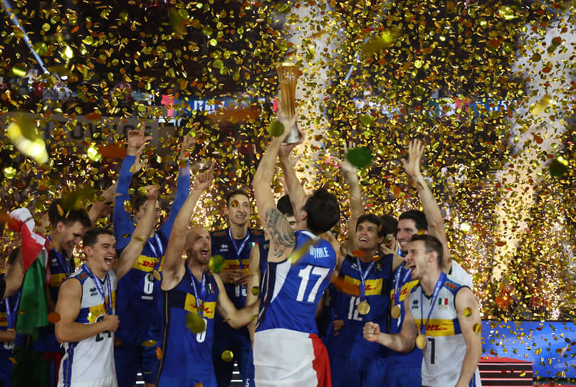 Очень похожий на молодежный состав сборной Италии добавил к золоту чемпионата Европы золото мирового первенства
