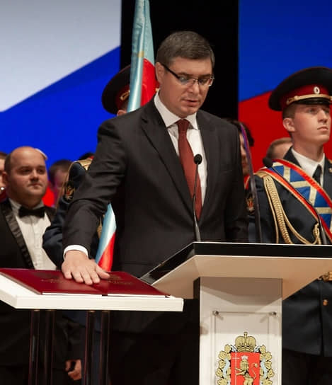 Александр Авдеев на церемонии вступления в должность губернатора Владимирской области