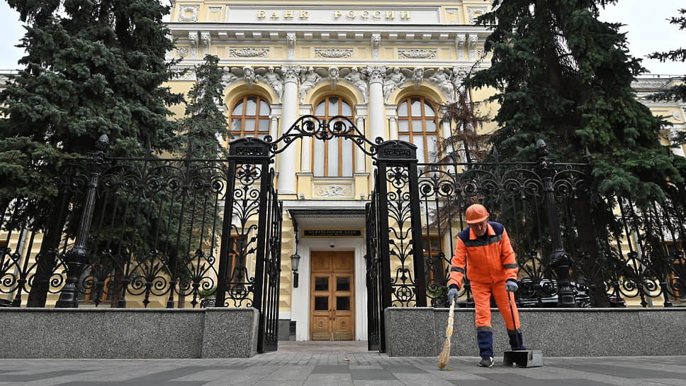 Почему Банк России хочет ограничить выдачу «длинных» кредитов