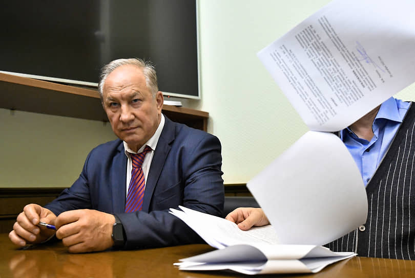 Несмотря на аргументы Верховного суда, Валерий Рашкин не теряет надежду вернуться в депутаты