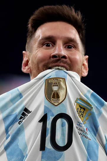 Для 35-летнего капитана сборной Аргентины Лионеля Месси катарское первенство — последний шанс выиграть ценнейший футбольный приз, Кубок мира