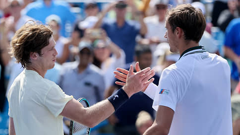 Скрепа большого корта // На Nitto ATP Finals в Турине Даниил Медведев и Андрей Рублев попали в одну группу