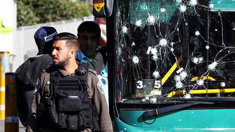 Иерусалиму напомнили об автобусном терроризме // Угроза интифады становится все реальнее