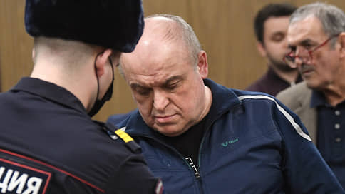 Система посадки обеспечила посадку // Бывший премьер-министр Дагестана осужден за мошенничество при исполнении военного контракта