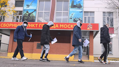 Военкоматам просят обеспечить поддержку // Ставропольские депутаты намерены законодательно усилить воинский учет