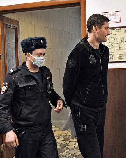 Денису Зубову и другим фигурантам дела инкриминируют попытку подкупа сотрудника ФСБ