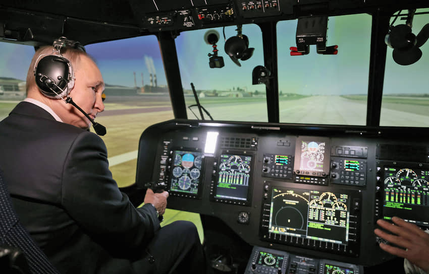 Полет на симуляторе воодушевил Владимира Путина