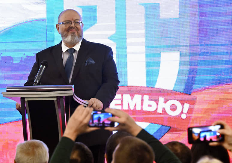 Лидер новой партии «За семью!» Андрей Кормухин надеется, что его соратники сделают Россию молодой, пассионарной и многодетной