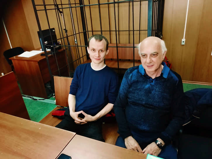 Петр Мячин и его адвокат Валерий Джоков
