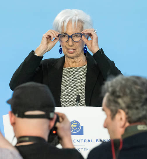 Глава ЕЦБ Кристин Лагард предполагает, что регулятору в будущем придется ужесточить европейскую денежную политику еще не раз