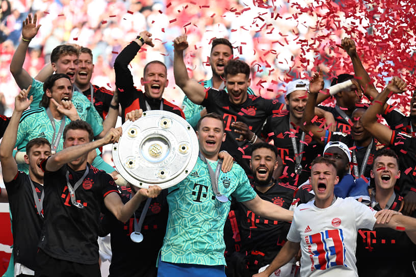 «Бавария» празднует получение  11-го подряд титула