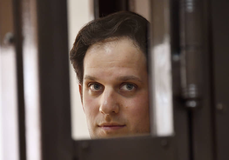 Корреспондент московского бюро The Wall Street Journal Эван Гершкович останется под стражей как минимум до 30 августа