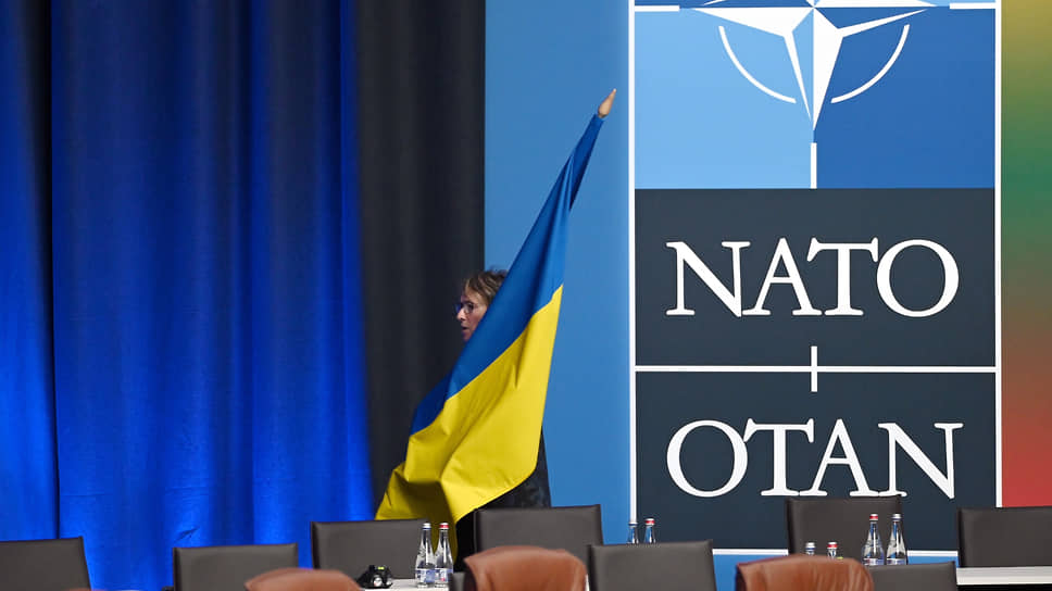 Как по просьбе Киева впервые экстренно собрался Совет Украина—НАТО