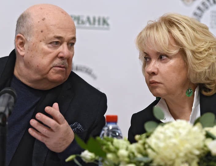 Возглавляемый Александром Калягиным СТД решил лишить полномочий дирекцию «Маски» во главе с Марией Ревякиной