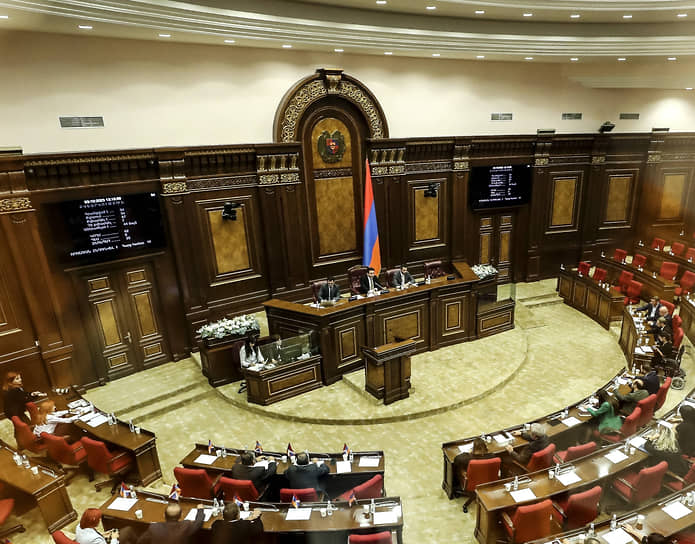 Армянские депутаты пренебрегли предостережениями России и ратифицировали Римский статут Международного уголовного суда