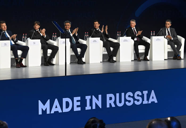 Главной новостью экспортного форума стала создаваемая в России новая внешнеторговая инфраструктура