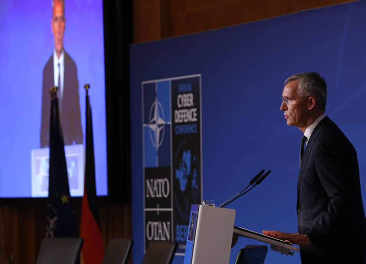 Генсек НАТО Йенс Столтенберг намерен убедить западные IT-компании в том, что сотрудничать с военными стран альянса вполне этично