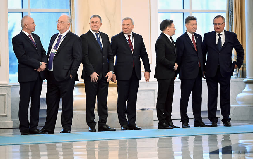 Члены российской делегации смотрелись во всех отношениях выпукло