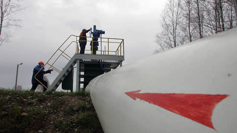 Нефть сбилась с пути // Казахстан перенаправляет потоки сырья через РФ из-за штормов