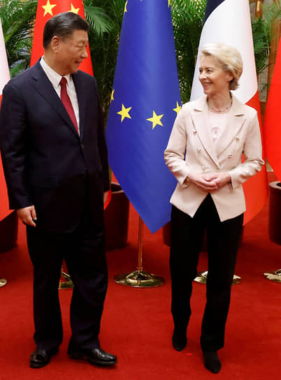 Председатель КНР Си Цзиньпин и глава Еврокомиссии Урсула фон дер Ляйен во время переговоров в Пекине в апреле 2023 года