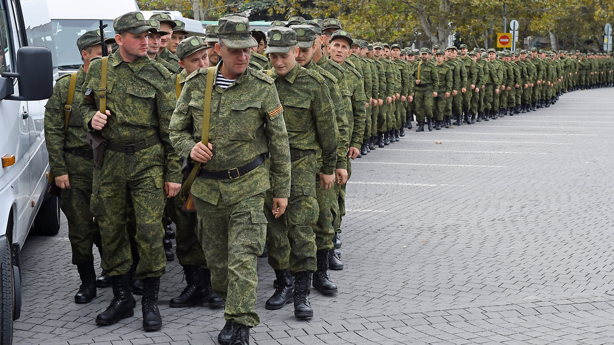 Конституционный суд определит, в каком возрасте можно увольняться из армии  в период мобилизации