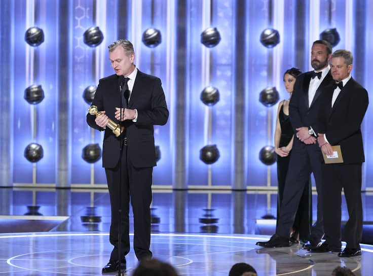 Кристофер Нолан (слева) взял премии в свои руки: теперь ему прочат «Оскар»