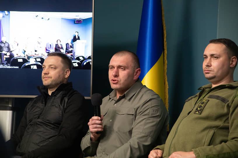 Руководителем террористической группы в СКР теперь считают не начальника ГУР Минобороны Украины Кирилла Буданова (справа на фото), а председателя СБУ Василия Малюка (в центре)