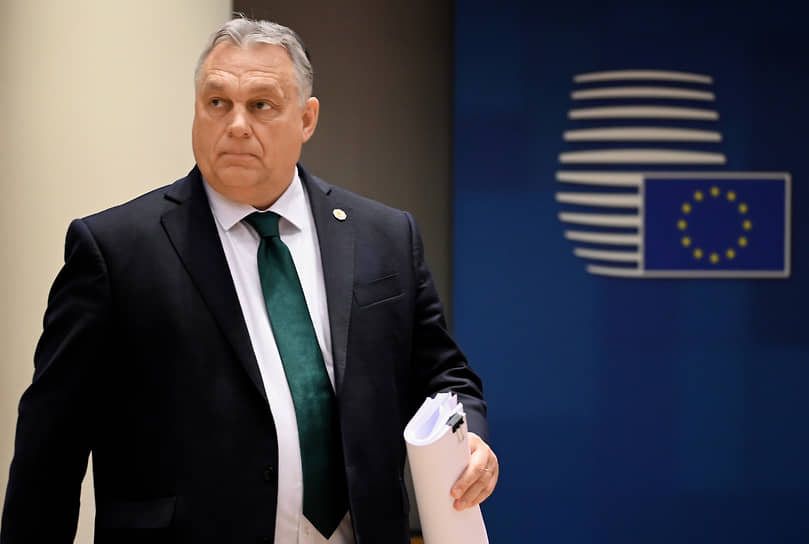 Премьер Венгрии Виктор Орбан в итоге не стал в одиночку идти против всего Евросоюза