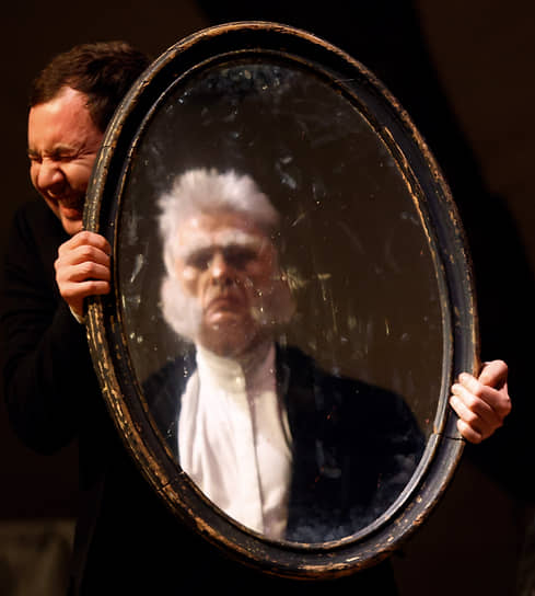 В зеркале забытой пьесы Гнедича отражается не только старинная реальность, но и современность