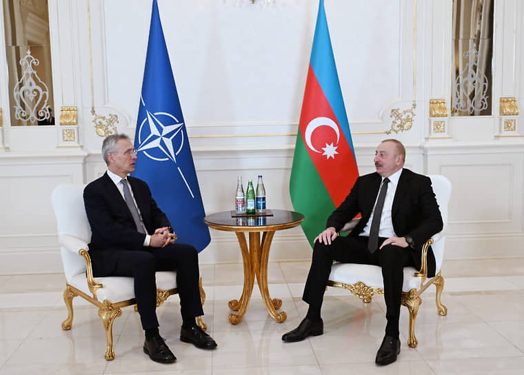 Для президента Азербайджана Ильхама Алиева переговоры с генсеком НАТО Йенсом Столтенбергом стали возможностью снять негатив, который накопился в отношениях Баку с Западом