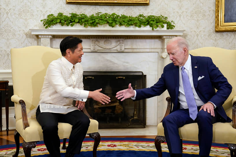 Президент Филиппин Фердинанд Маркос-младший и президент США Джо Байден