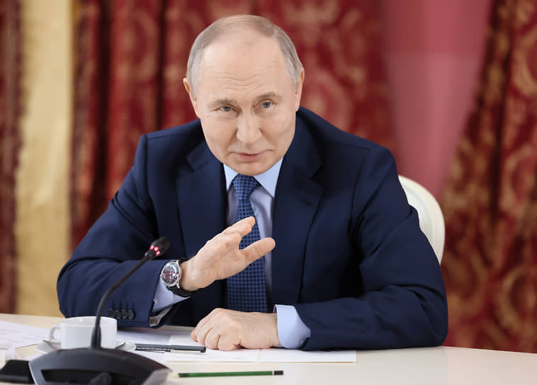 Президент России Владимир Путин разделил чаяния региональных работников культуры
